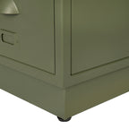 Detail afbeelding plint van de ladenkast groen