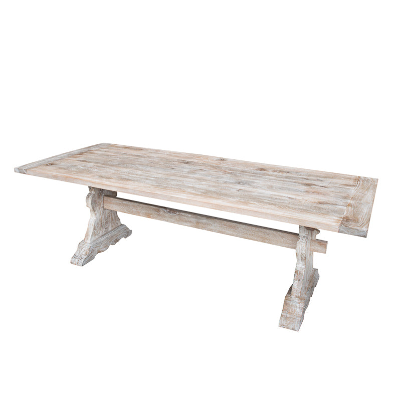 Stevige whitewash tafel van 230 cm lang geschikt voor 6 tot 8 personen.
