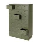 Ladekast in de vintage kleur olijfgroen uitgevoerd met 21 laden.